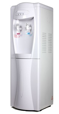Standing hot and cold water dispenser