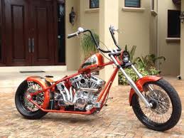2010 Nouveau Custom Built de Harley-Davidson West Coast Chopper LCF