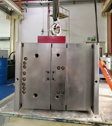 Pièces moulées par injection de plastique