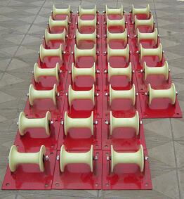 Steel cable roller
