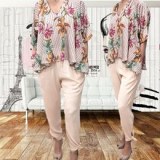 STOCK DE VÊTEMENTS POUR FEMMES, MARQUE "ATTACHÈ PRIVÈ".