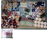 COSMETICS LOT VENTE MISSILYN