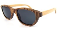 Lunettes de soleil en bois