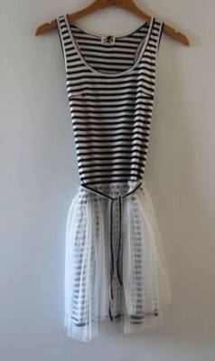 Vend lot de vêtements femmes de marque molly braken a petit prix