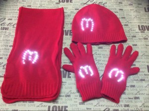 Offer Light up hat scarf gloves with LEDs