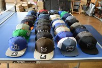 Destockage lot de casquettes de marque