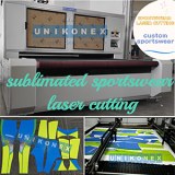 Découpe laser Vision pour vêtements de sport imprimés par sublimation