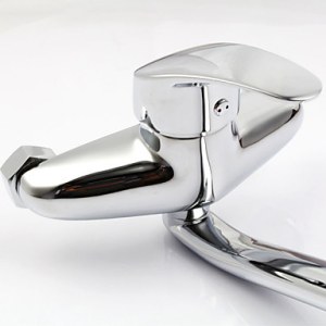 Nutida Bar Prep Väggmonterad Roterbara with Keramisk Ventil Två handtag två hål for Kro...