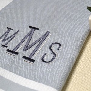 Fouta Personnalisée avec logo, etiquettes, broderie et packaging special au choix