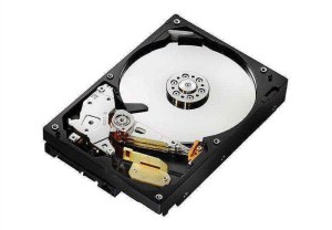 Disque dur interne Toshiba L200 - Slim Laptop PC 1To 7mm - Serial ATA HDWL110UZSVA