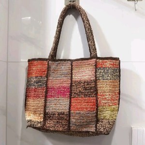 Sac Artisanal de Madagascar – Fabricant de sacs en raphia à Antananarivo