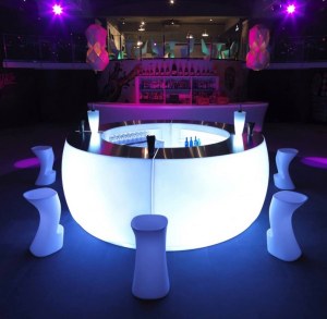 Vente, location et import de mobilier lumineux