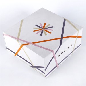 Folding Herbal Cosmetics Magnetic Boxes Cardboard Packaging Gift Paper Box