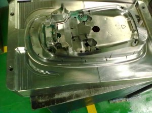 Automobile mould