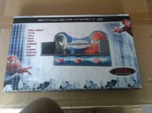 Porte manteau étagère Spiderman.