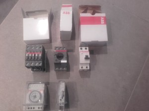 DESTOCKAGE PRODUITS ABB DIJONCTEUR ET AUTRE NEUF