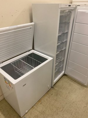 Lot de frigo et de congelateurs