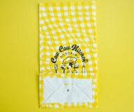 Customized Logo Take Away Yellow Food Bag Fashion Take out Bag Kraft Paper Bags