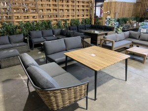 Stocklot Salon de jardin