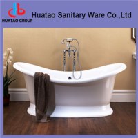 Freestanding cast iron bathtub
