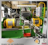 Machine de construction de la vessie des pneus