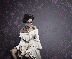 Non-woven wallpaper 790305