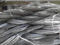 Fil d'aluminium / ferraille de câble 99,99% à vendre