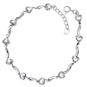 Heart-shaped bracelet 925 sterling silver bracelet Valentine's Day birthday present