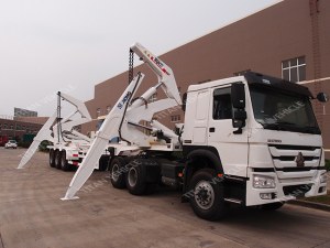 AUTO-CHARGEUR DE CONTENEUR CHARGEUR LATÉRAL HYDRAULIQUE XCMG