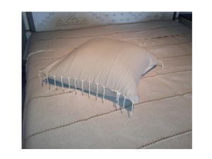 Produits à base de matériaux locaux traditionnels: fouta, jeté, rideaux, couvre lit, écharpe, tap...