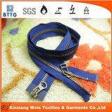 Flame retardant zippers