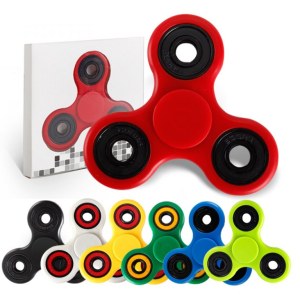 Stock hand spinners. vente en lots direct gros. Livraison gratuite!