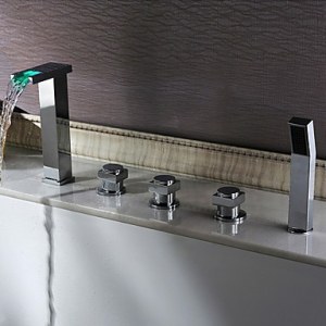 ANTIQUE BRASS FINISH SINGLE HANDLE SWIVEL KITCHEN TAP