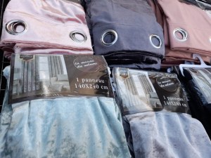 Destockage lots de rideaux et de voilages