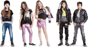 LIQUIDATION LOT VETEMENTS ENFANT JOHN GALLIANO