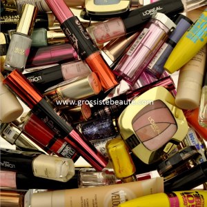 LIQUIDATION Lot maquillage mix 2 marques - 500 pièces