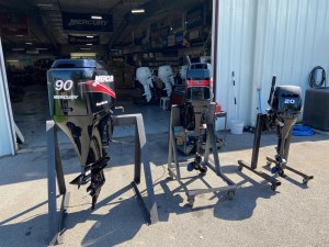 New Suzuki outboard motor 4 stroke engine 2 stroke available at affordable price