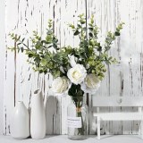 Exportation de bouquets d'eucalyptus et de roses artificiels de haute qualité