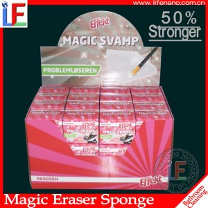 Salle de bain blanc gomme mélamine mousse de nettoyage