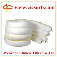 Barrage de confinement des déversements de pétrole