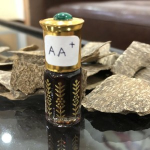 Huile Essentielle d'Oudh de Bois d'Agar
