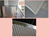Stainless steel perforated mesh