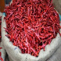 VENTE DE PIMENTS FRAIS;SEC (piment chaud) ET DU BON MIEL BIO