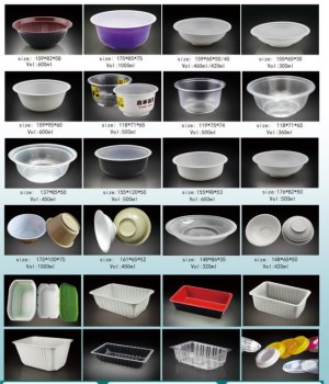 Disposable plastic food container
