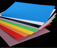 Panneau de feuille assorti de couleur pp pour former des produits stationnaires