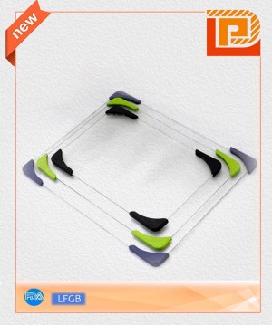 Retangular glass cutting board with corners TPR wrapped