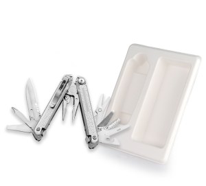 Plateau moulé en pâte pour produits d'emballage biodégradables multi-outils