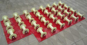 Cable laying roller, with steel roller bodyV