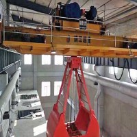 16t~20t Grúa puente con cubo del gancho agarrador