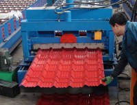 The structure of Roof Plate Forming Machine